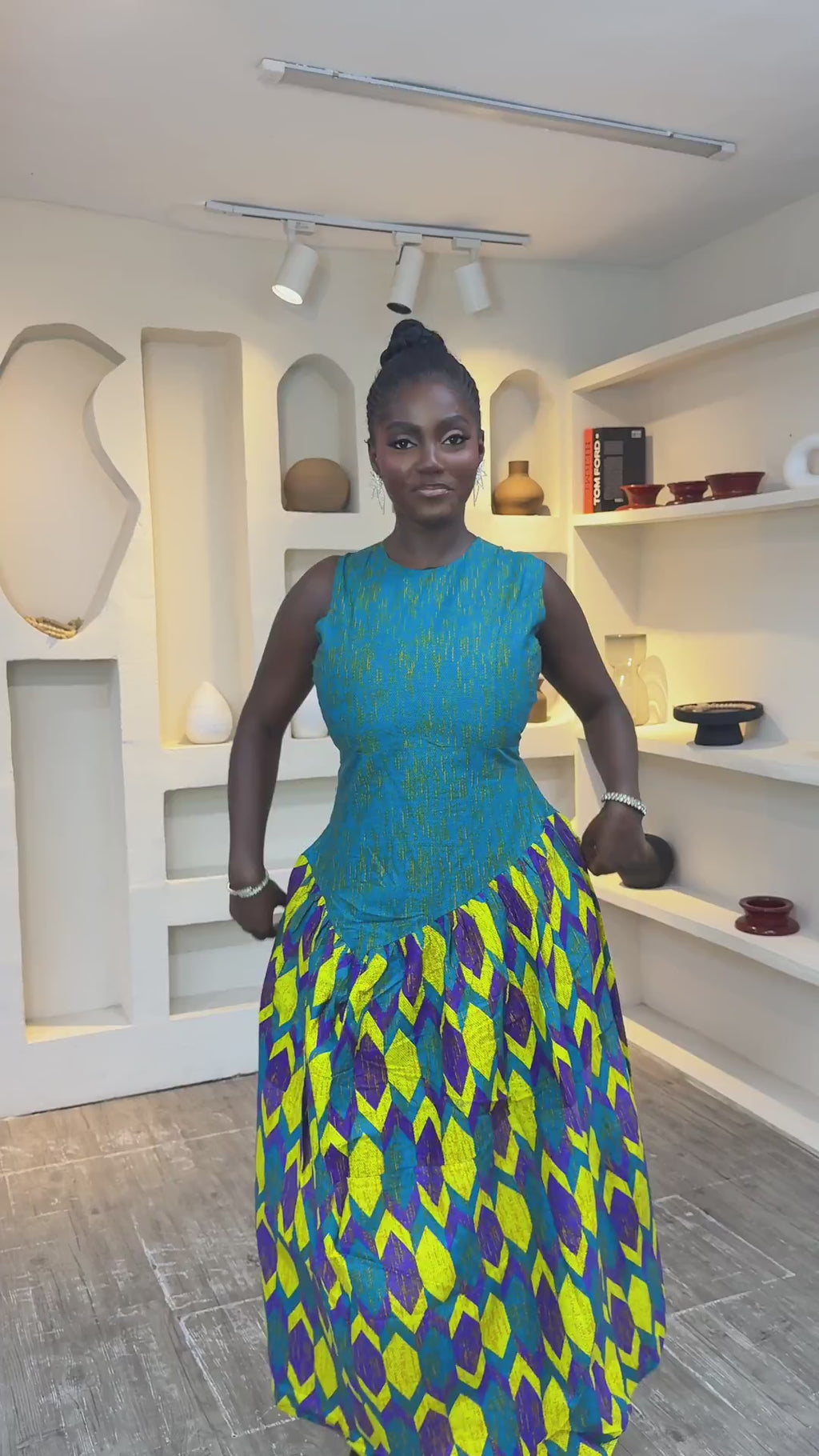 Oma Dress